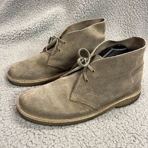 CLARKS Originals Desert Boots Womens 8.5 M Taupe Chukka Suede Crepe Sole  Shoes